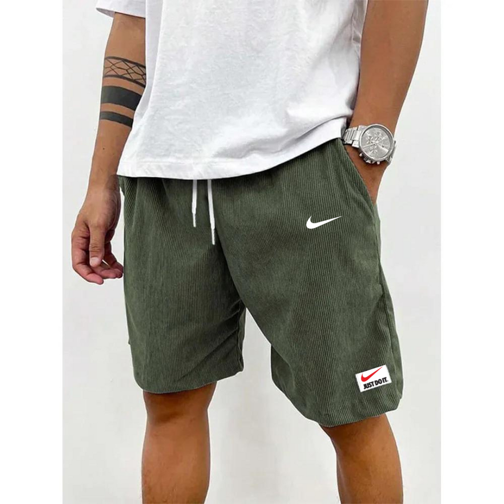 Nike – Freizeit-Shorts